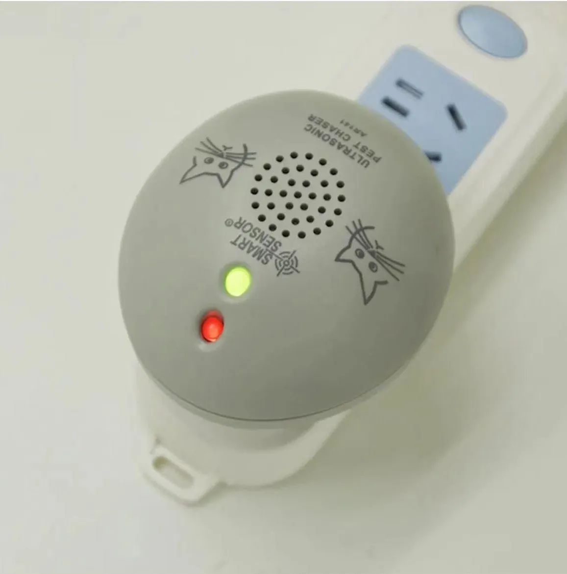 Household Ultrasonic Mouse Repellent Mosquito Repellent Cockroach Insect Killer