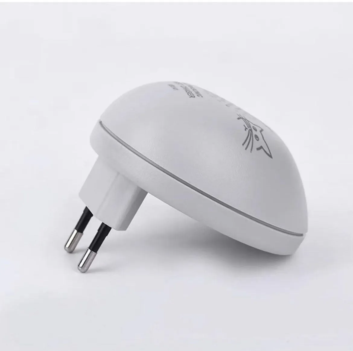 Household Ultrasonic Mouse Repellent Mosquito Repellent Cockroach Insect Killer