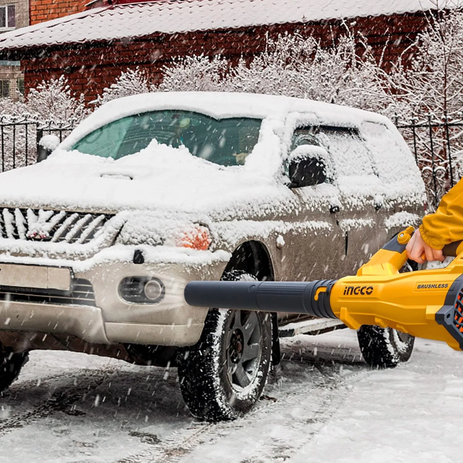 Ingco CABLI20408 20V Li-ion Leaf Blower | Cordless Handheld Sweeper with Variable Speed - Includes 2 Batteries & Charger