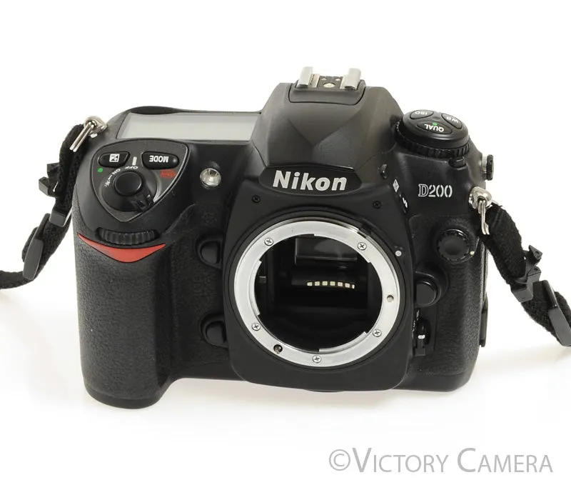 Nikon D200 Digital SLR Camera Body w/ Charger ~23,300 Shots-