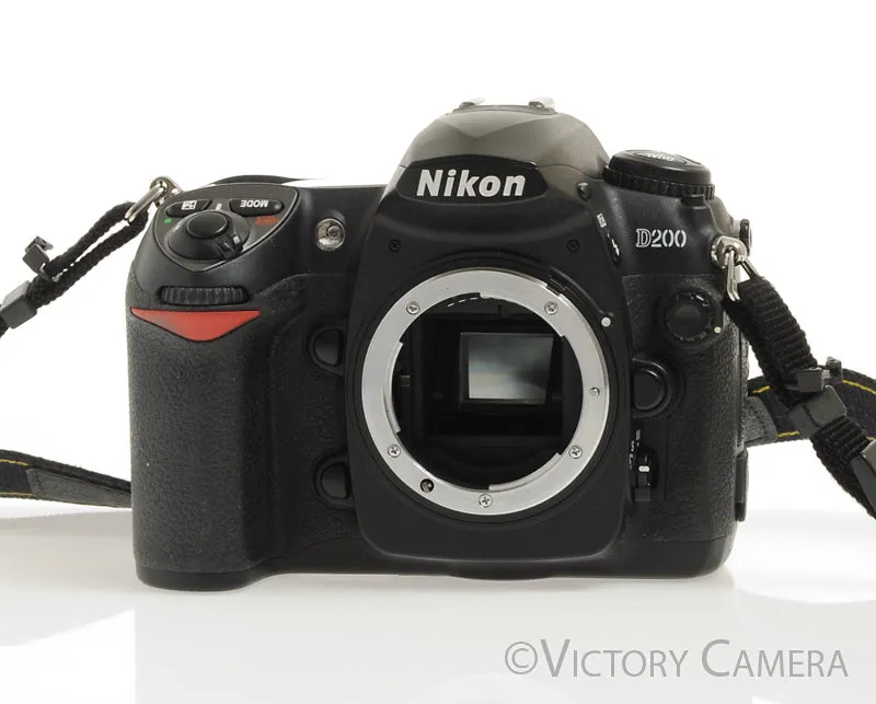 Nikon D200 Digital SLR Camera Body w/ Charger ~23,300 Shots-